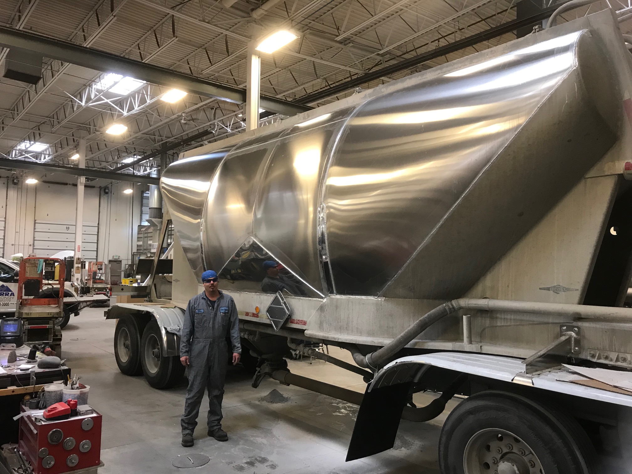 Pneumatic Trucking Jobs 36 - b9by1vv